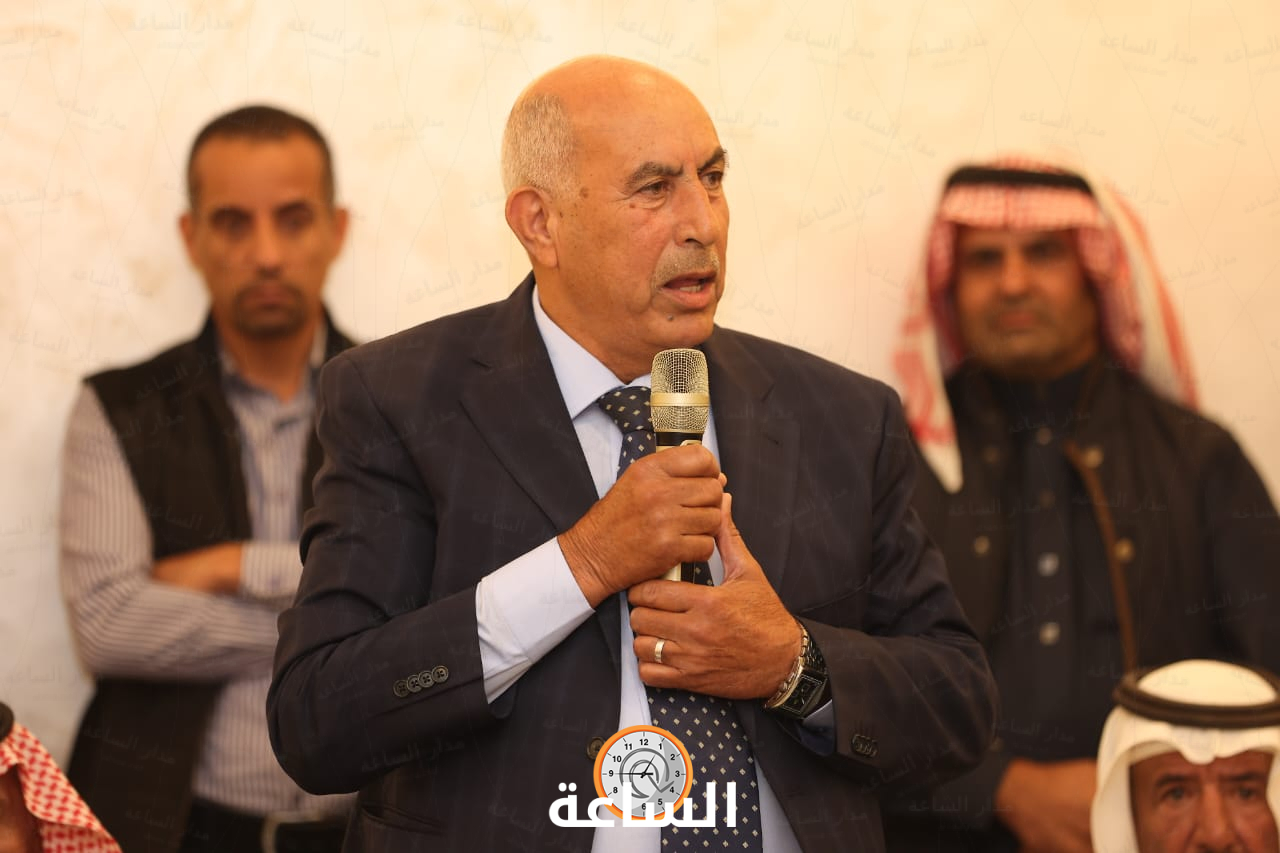 Madar Al-Saa Images 0.5392136734507894