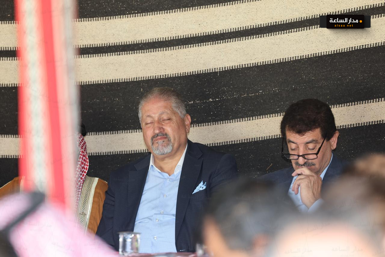 Madar Al-Saa Images 0.18765110421410192