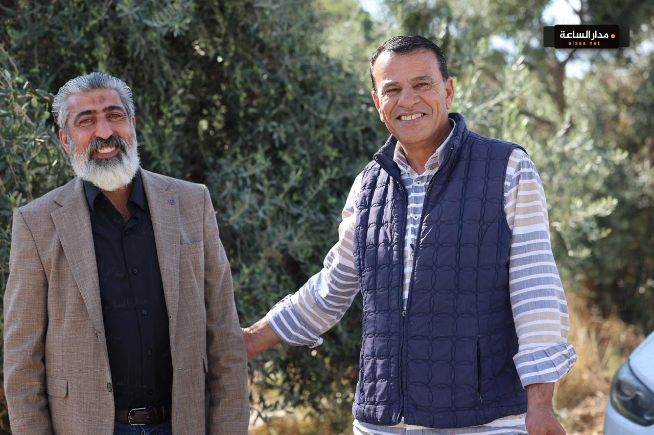 Madar Al-Saa Images 0.3979931167839118