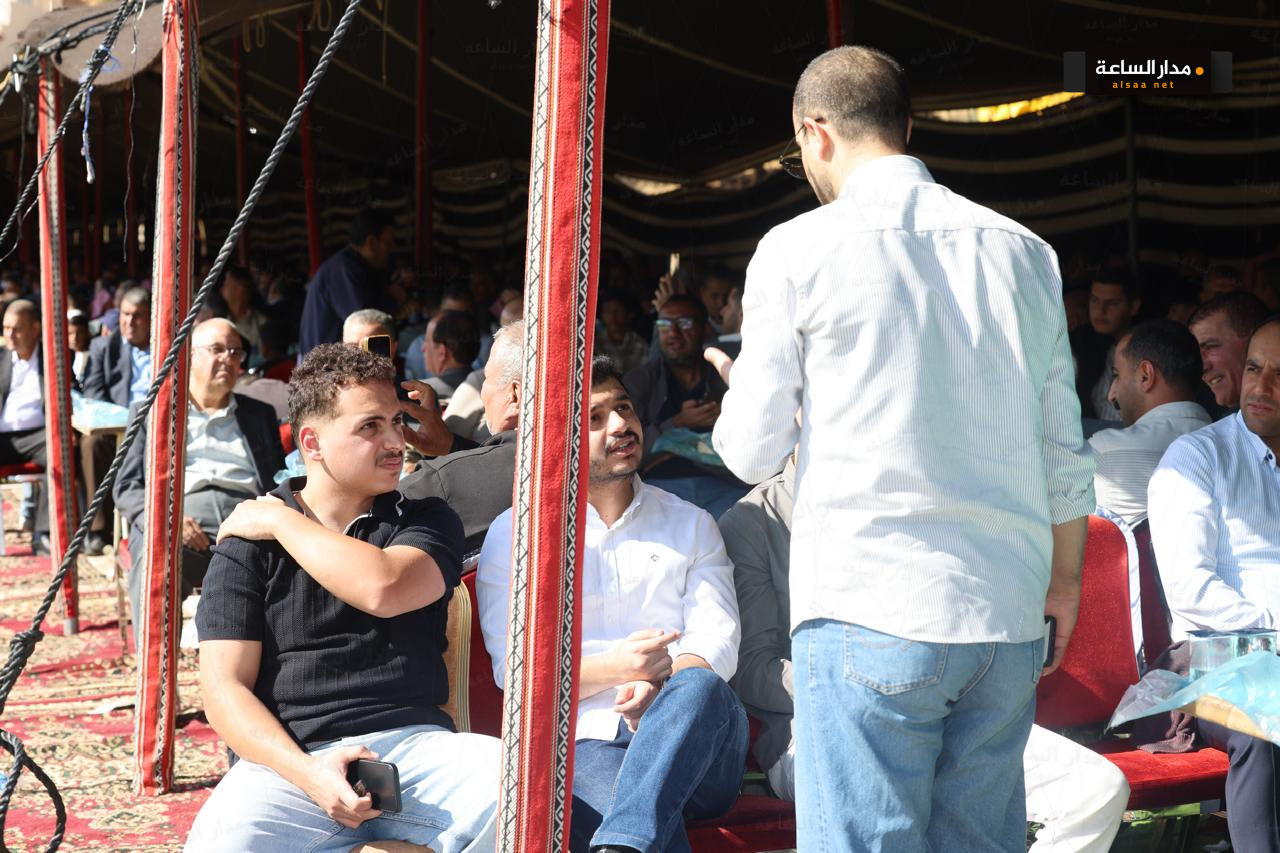 Madar Al-Saa Images 0.46885657199048236