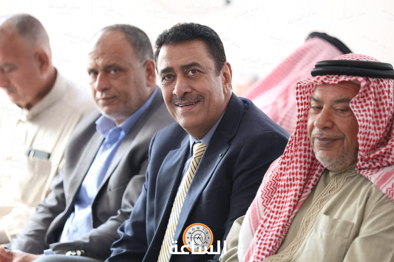Madar Al-Saa Images 0.08510390904482601