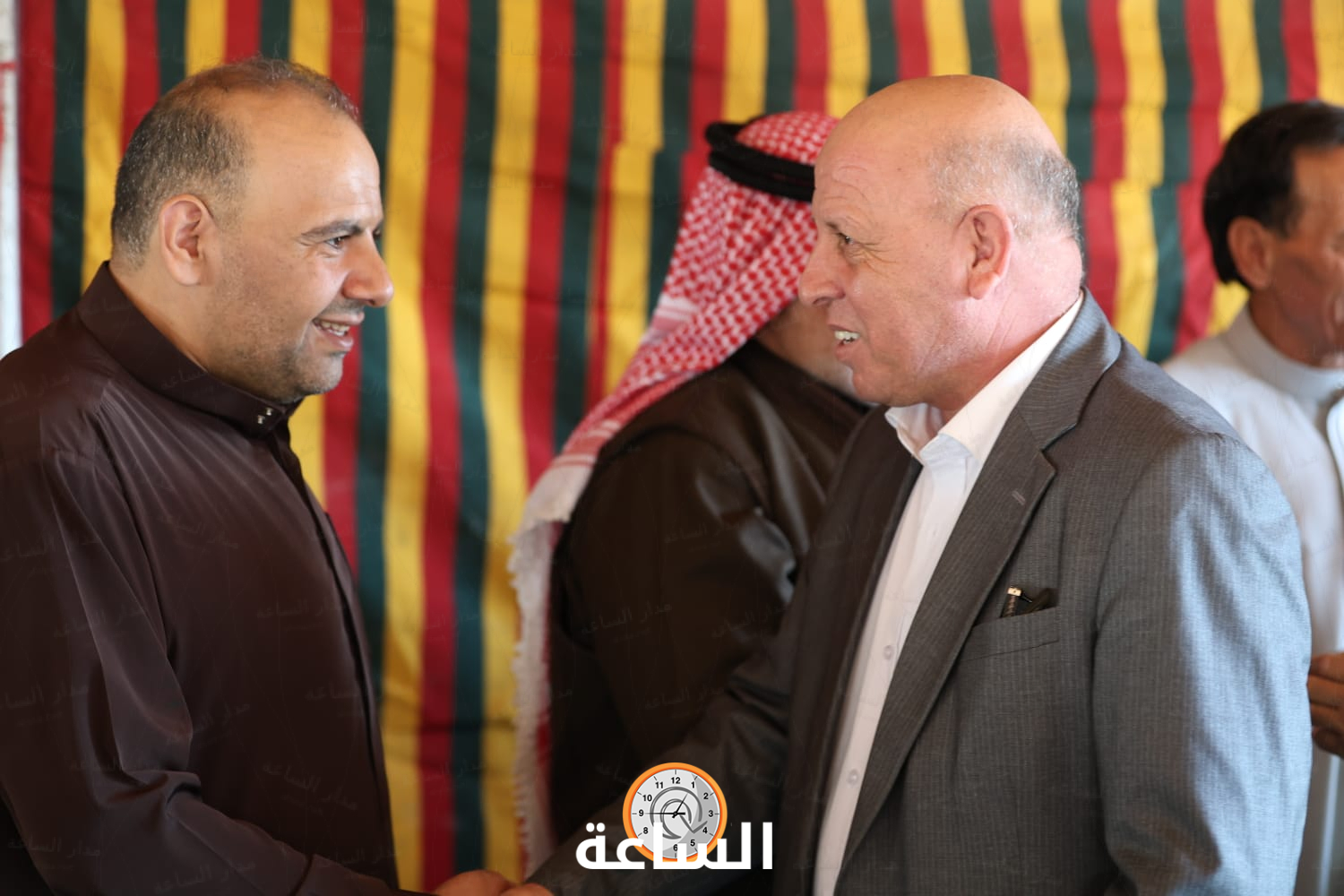 Madar Al-Saa Images 0.10003464831059339