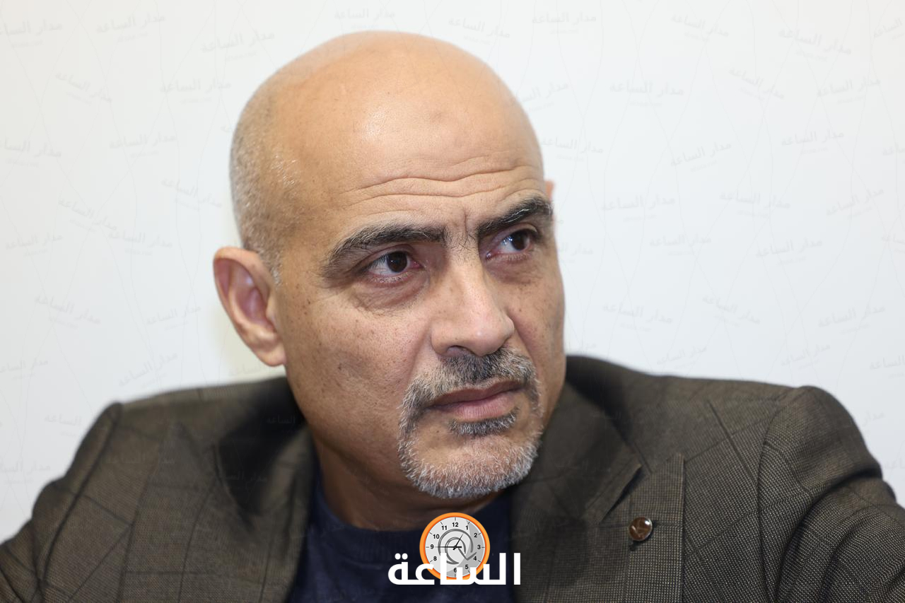 Madar Al-Saa Images 0.4857165457187076