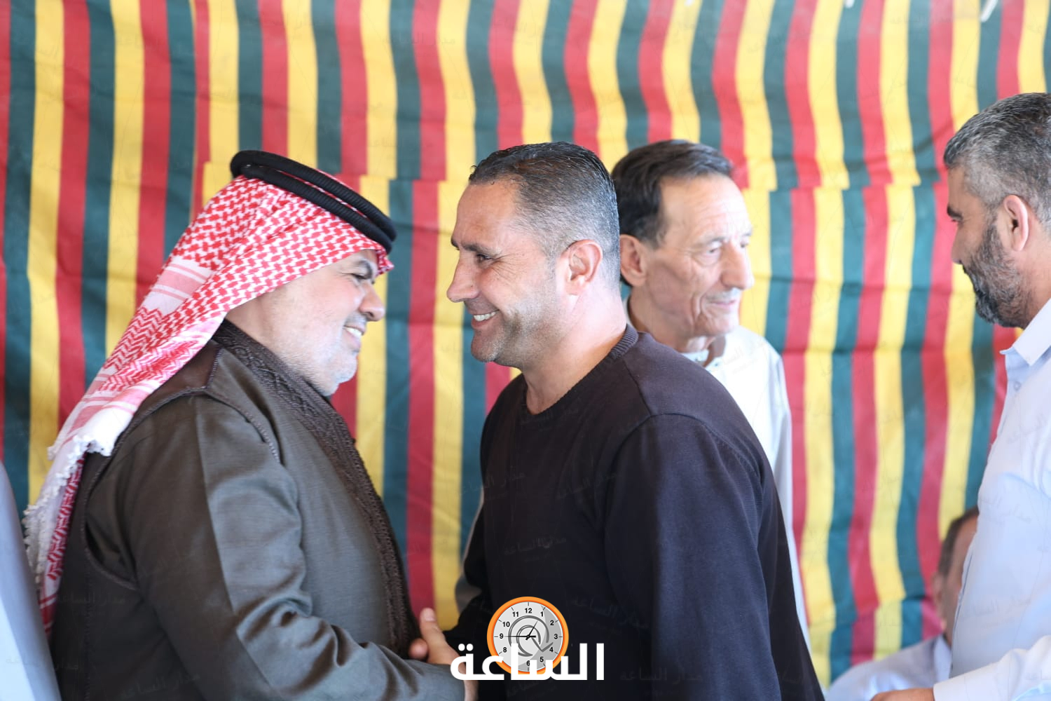 Madar Al-Saa Images 0.28288769923520063