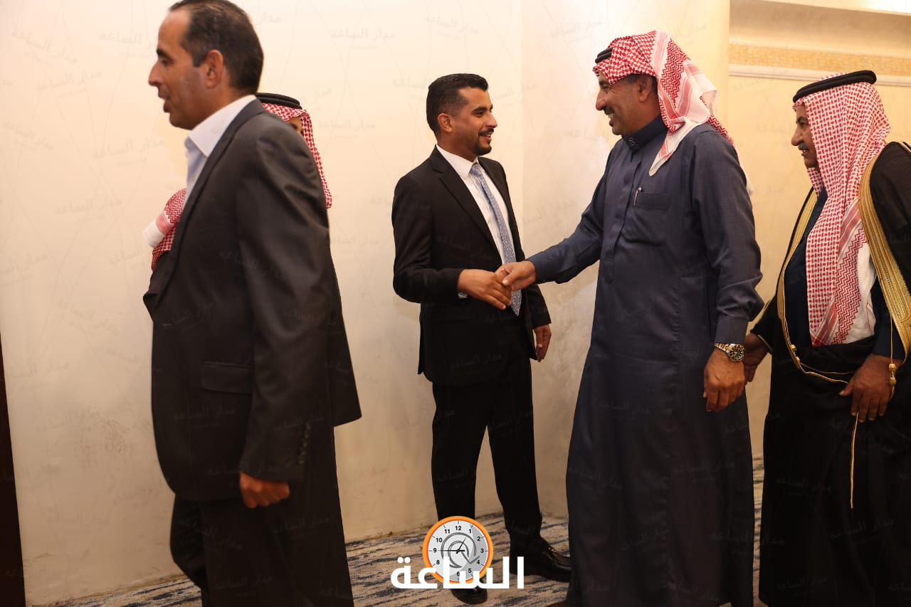 Madar Al-Saa Images 0.09416518635343873
