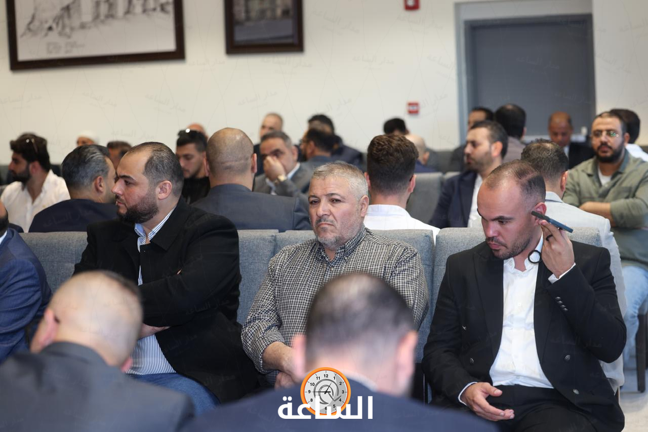 Madar Al-Saa Images 0.13566911920859648