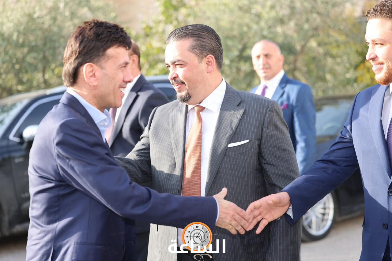 Madar Al-Saa Images 0.6964400123841265