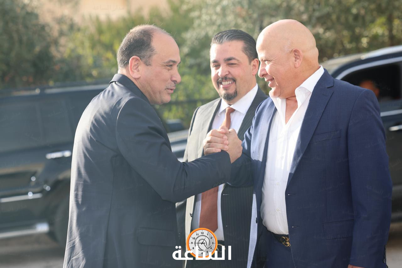 Madar Al-Saa Images 0.10846600159656428