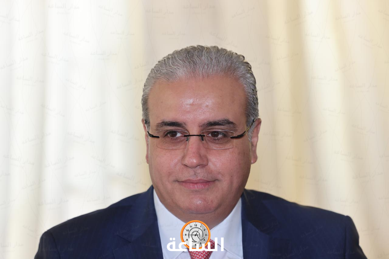 Madar Al-Saa Images 0.8096809353180083