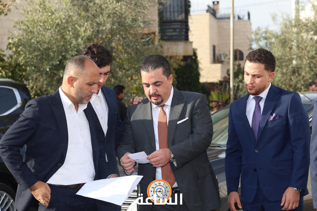 Madar Al-Saa Images 0.2714118878666161