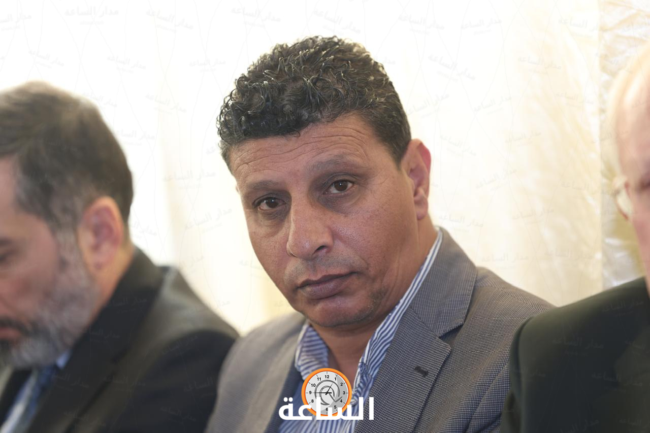 Madar Al-Saa Images 0.7226256714825203