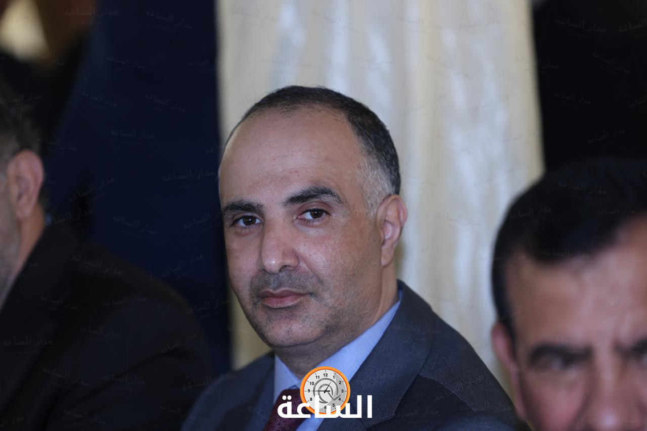 Madar Al-Saa Images 0.6184650825138349
