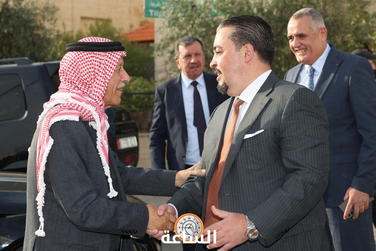Madar Al-Saa Images 0.6635371979896573