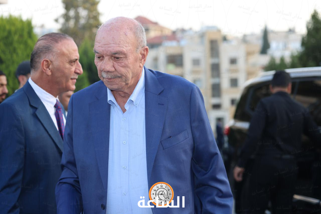 Madar Al-Saa Images 0.1400450323890169