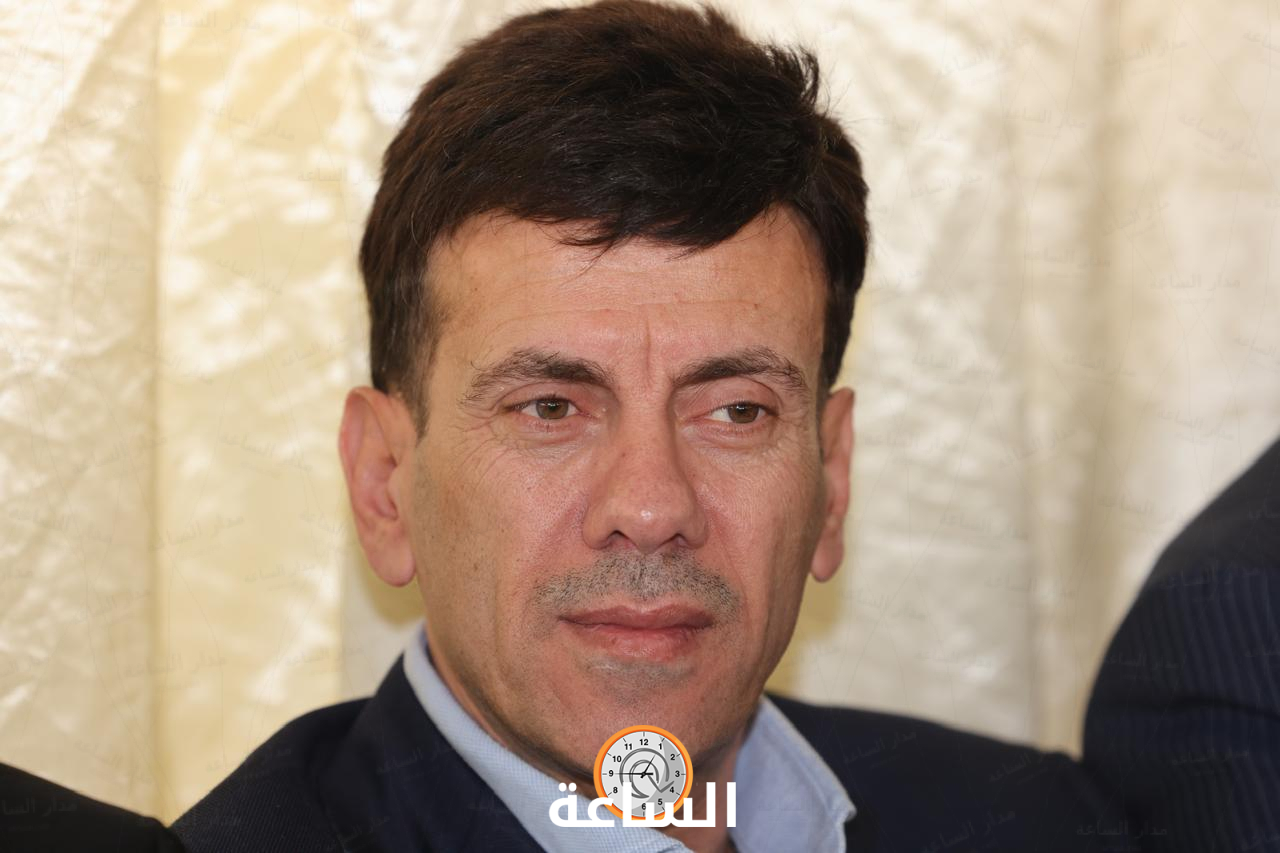 Madar Al-Saa Images 0.4508045090557381