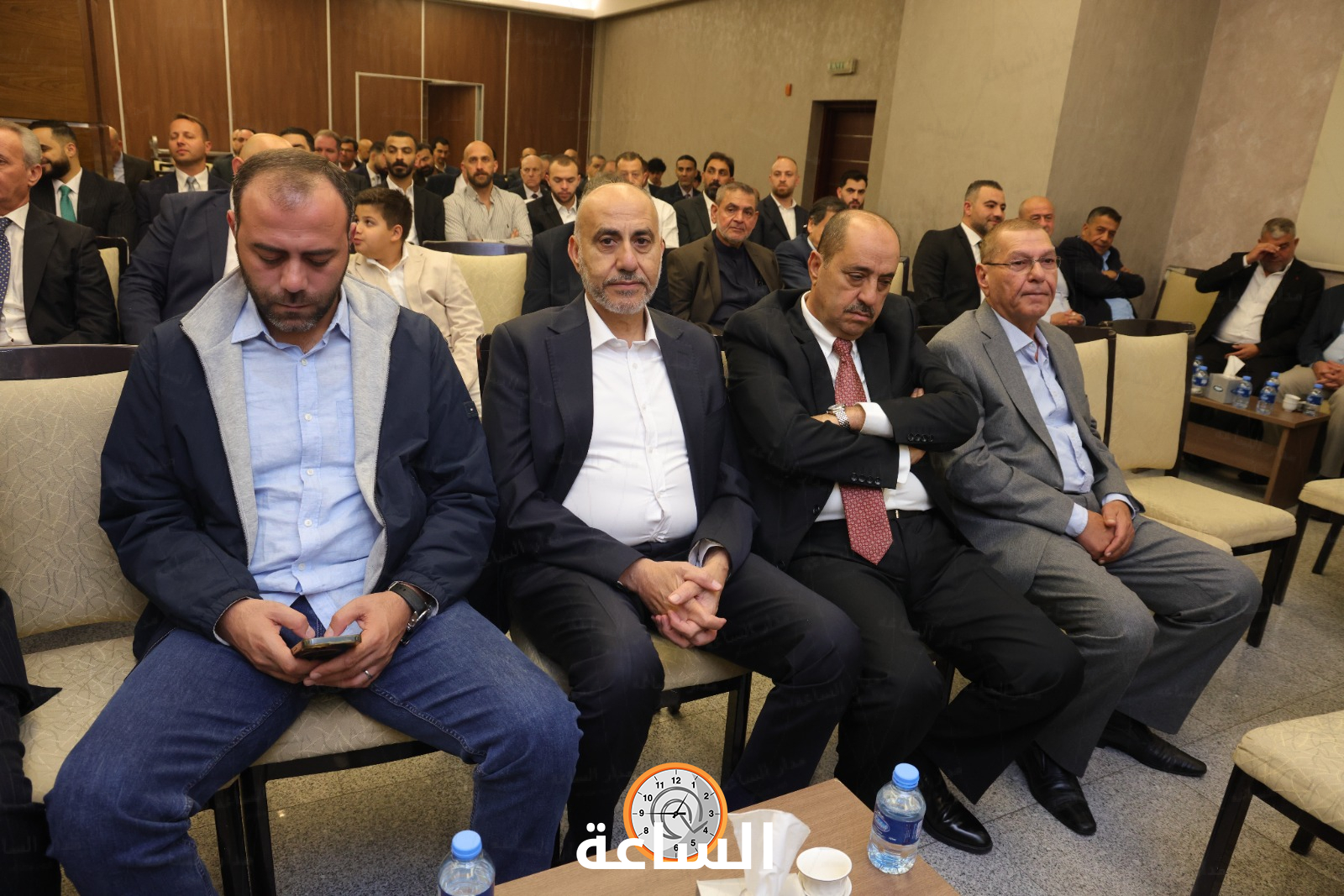 Madar Al-Saa Images 0.9870662347901943