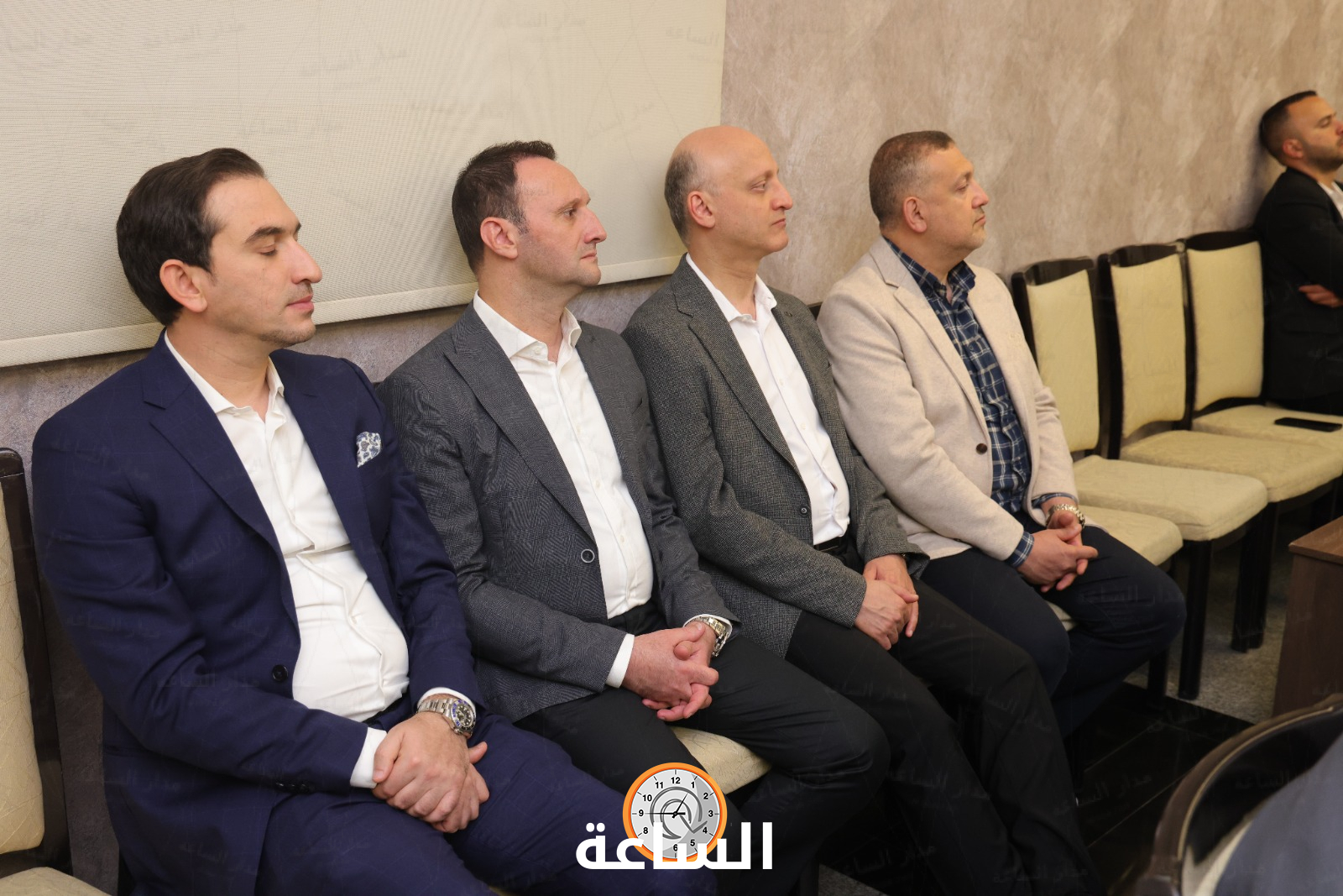 Madar Al-Saa Images 0.7369285768848676