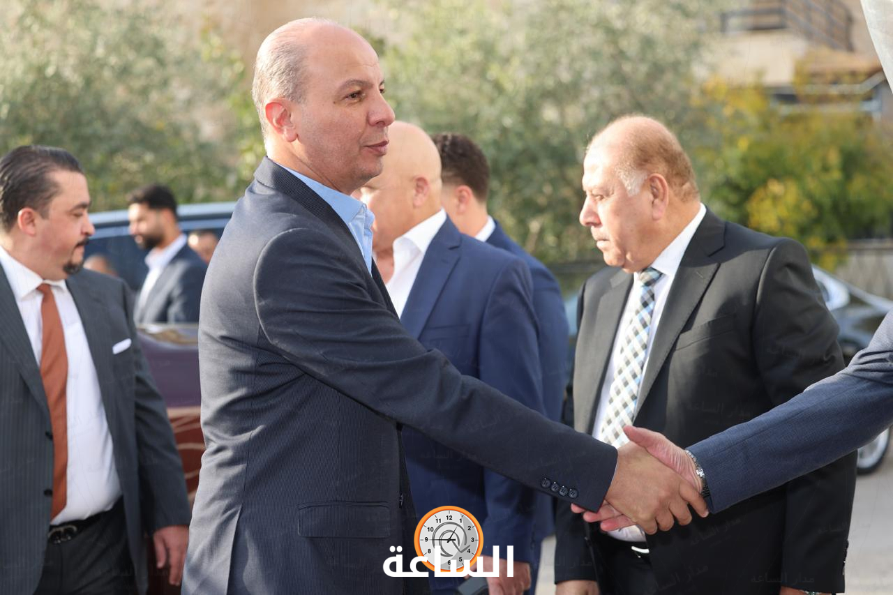 Madar Al-Saa Images 0.7888891990182115
