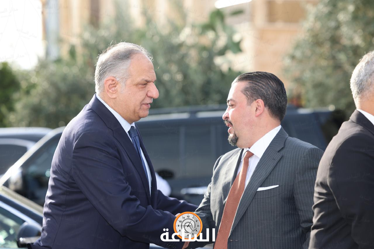 Madar Al-Saa Images 0.005158585251374137