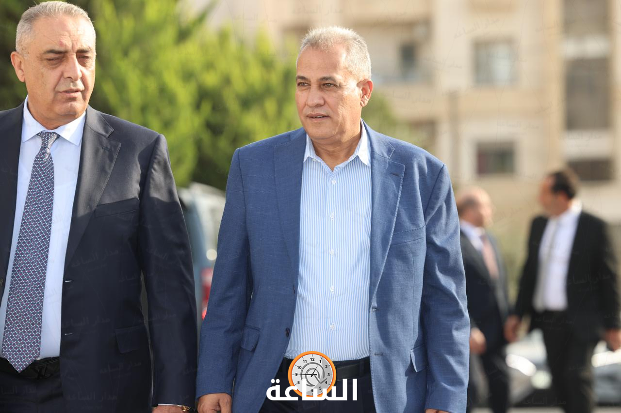 Madar Al-Saa Images 0.06394815817033528