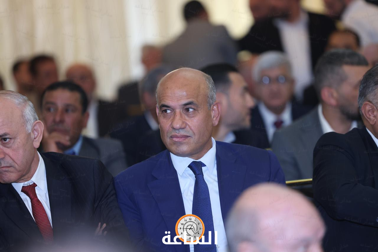 Madar Al-Saa Images 0.7325167496770011