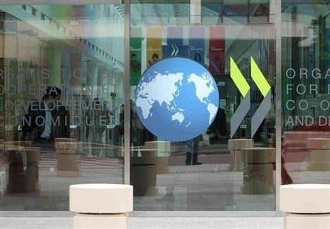 الحرب في أوكرانيا تكبد النمو الاقتصادي