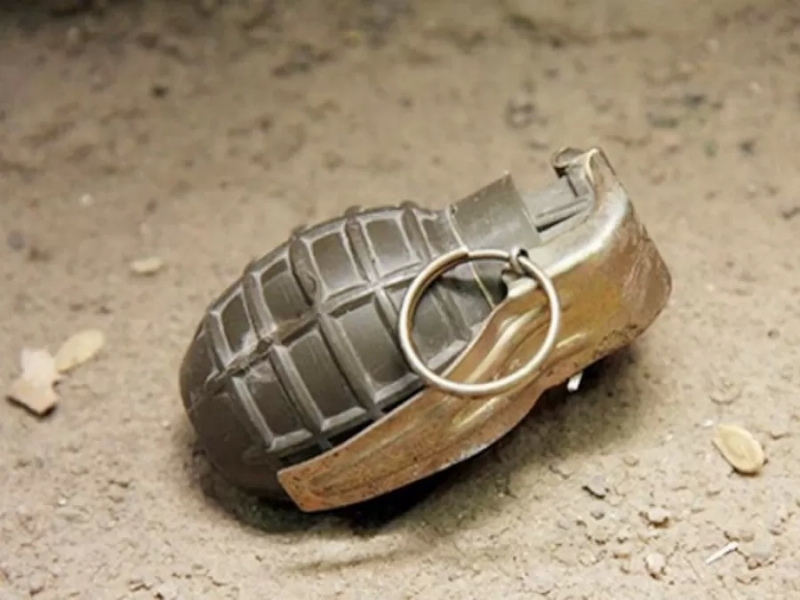 قنبلة يدوية في البادية الشمالية.. والامن