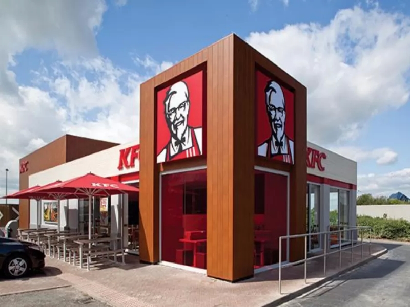 وجدوا طيورا مريضة أو ميتة.. اتهامات