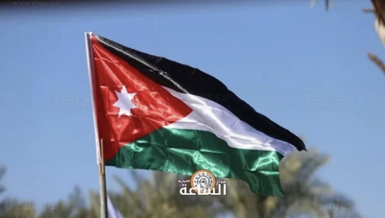 وزير اسبق مخضرم شمالي على راس