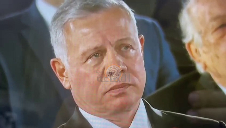 قصة أدمعت عين الملك عبدالله الثاني