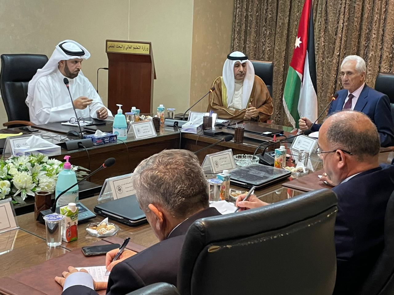 خلال لقاء الديحاني بوزير التعليم العالي