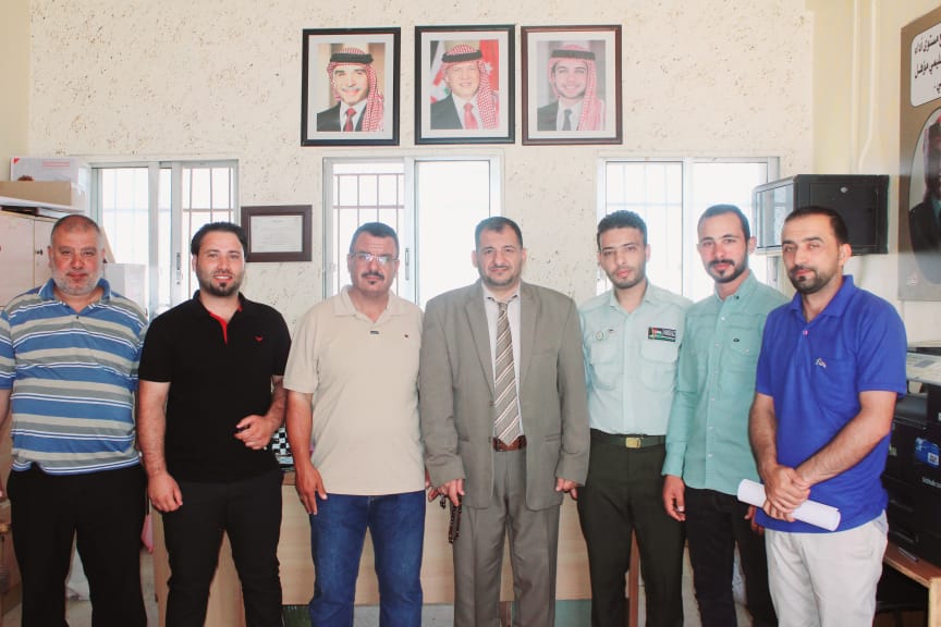 مدرسة الزهراء الثانوية الشاملة للبنين تحتفل