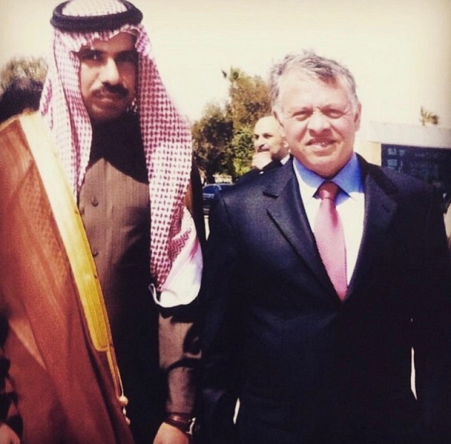 السياسي والدبلوماسي القطري آل خليفة يستذكر