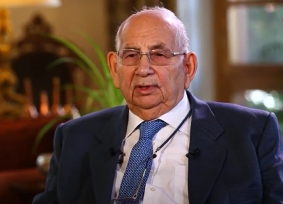 الأمير رعد بن زيد يؤدي اليمين