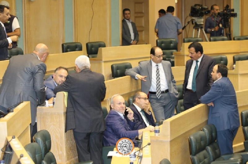 صور من جلسة النواب