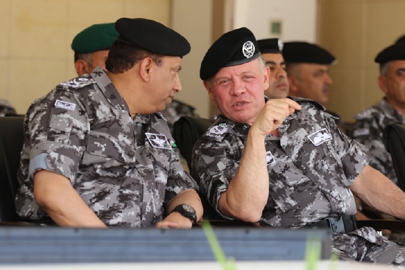 الملك للفريق الحواتمة: تغادر موقعك بعد