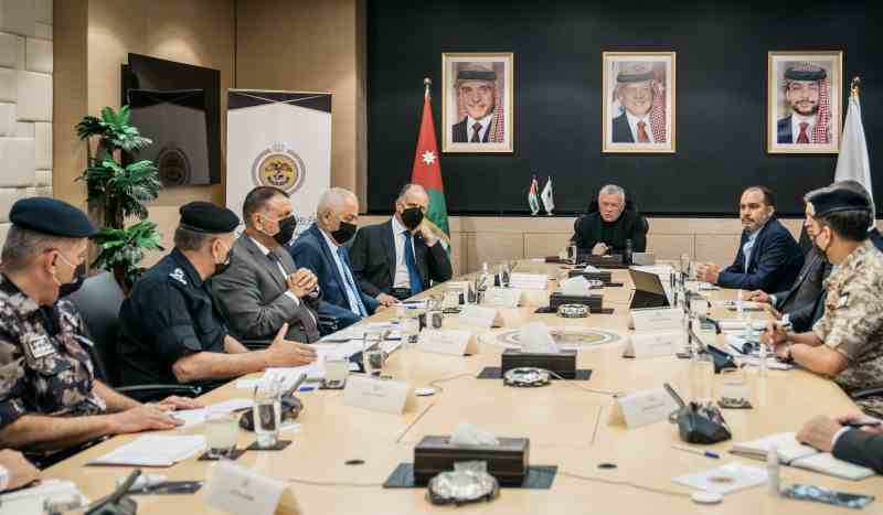 ماذا قال الملك عن انهيار مبنى