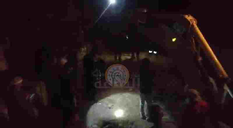 5 ساعات لإنقاذ فرس حامل سقطت