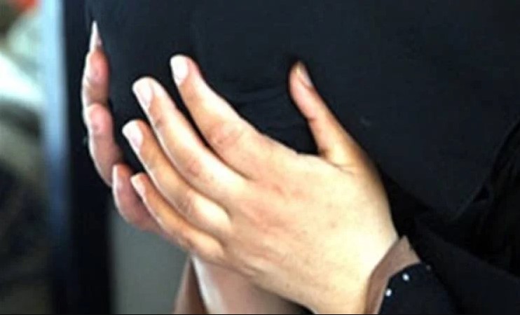 تجريم خادمة بهتك العرض لتصويرها طفلة