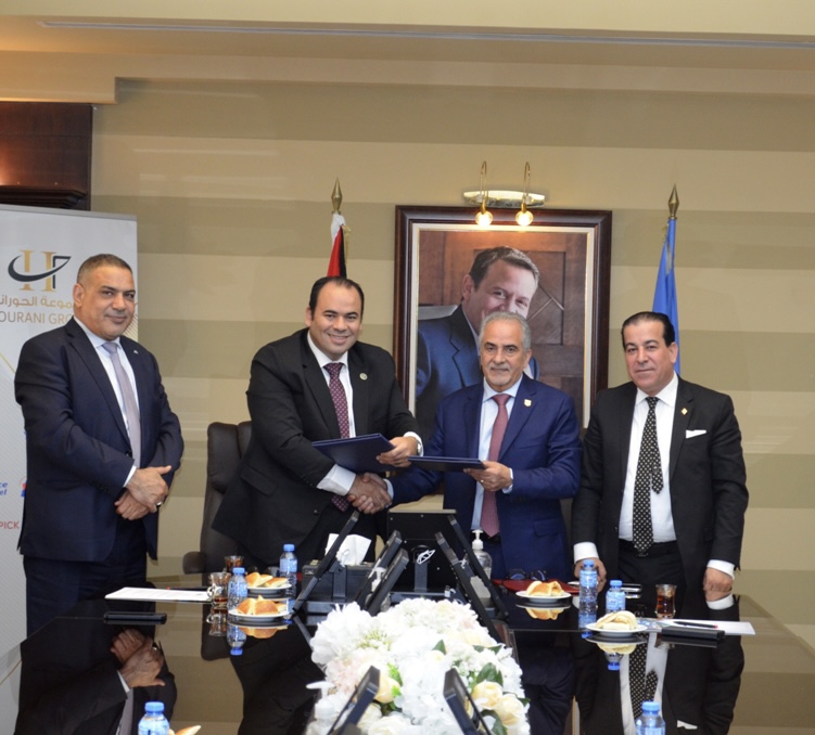 اتفاقية تعاون بين عمان الأهلية والمدرسة