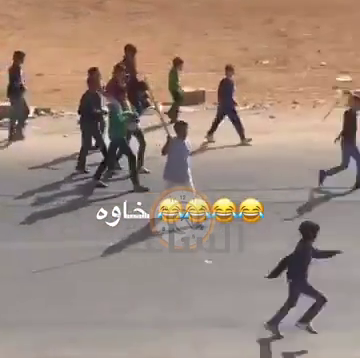 بعد طالب العشرة دنانير.. طلاب مرحلة