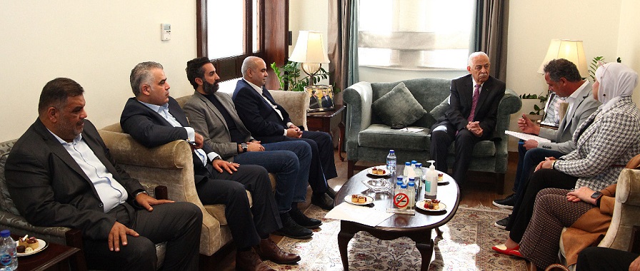 العيسوي يلتقي جمعية أصدقاء البحر الميت