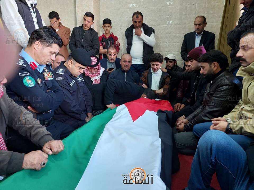 أعداد غفيرة وقيادات أمنية وعسكرية تشيع