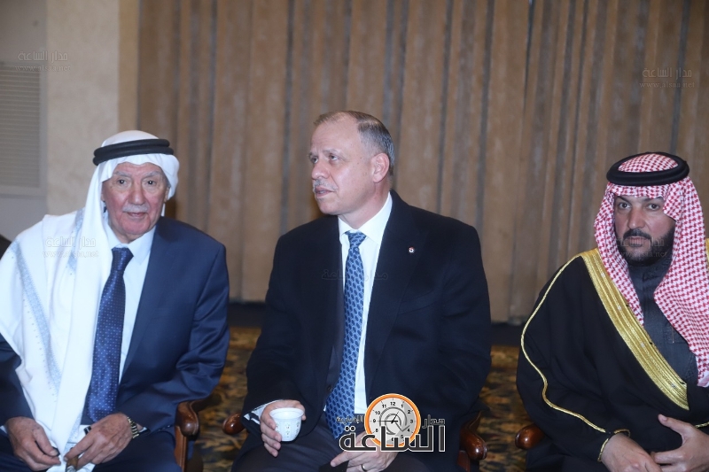 أمراء ووزراء وسفراء في عزاء عبدالسلام