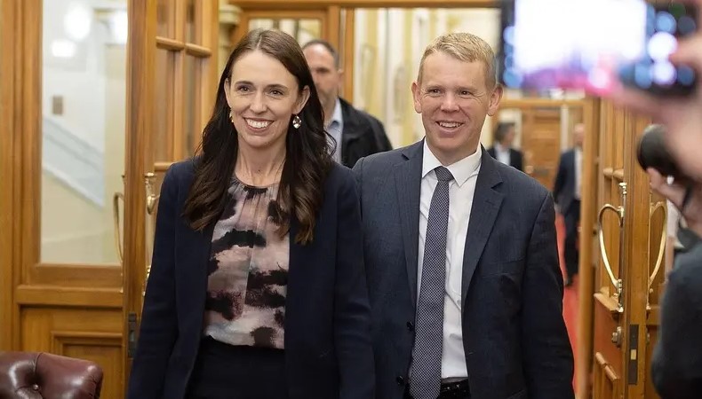 نيوزيلندا.. تعيين كريس هيبكنز رئيسا للوزراء