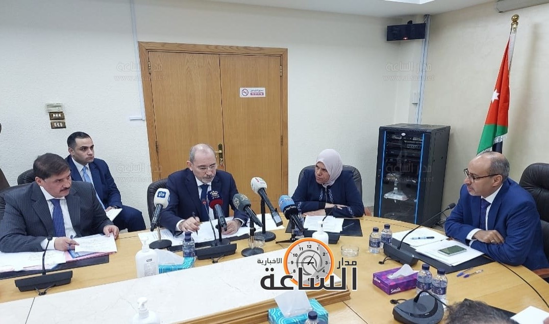 الصفدي: نحاول فتح قنصلية في إسطنبول