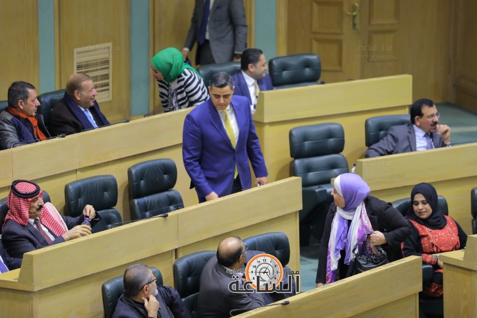 النواب والموازنة في صور