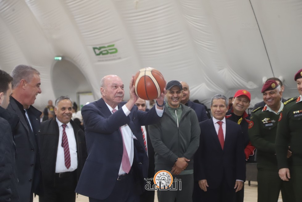 فيصل الفايز يسجل باسكت وسعود آل