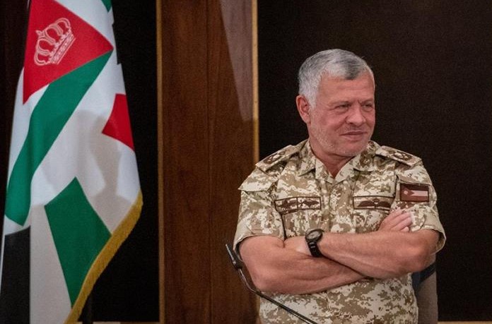 الملك: أحيي إخواني وأخواتي رفاق السلاح