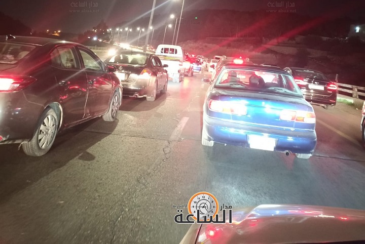 ازمة سير خانقة على طريق جرش